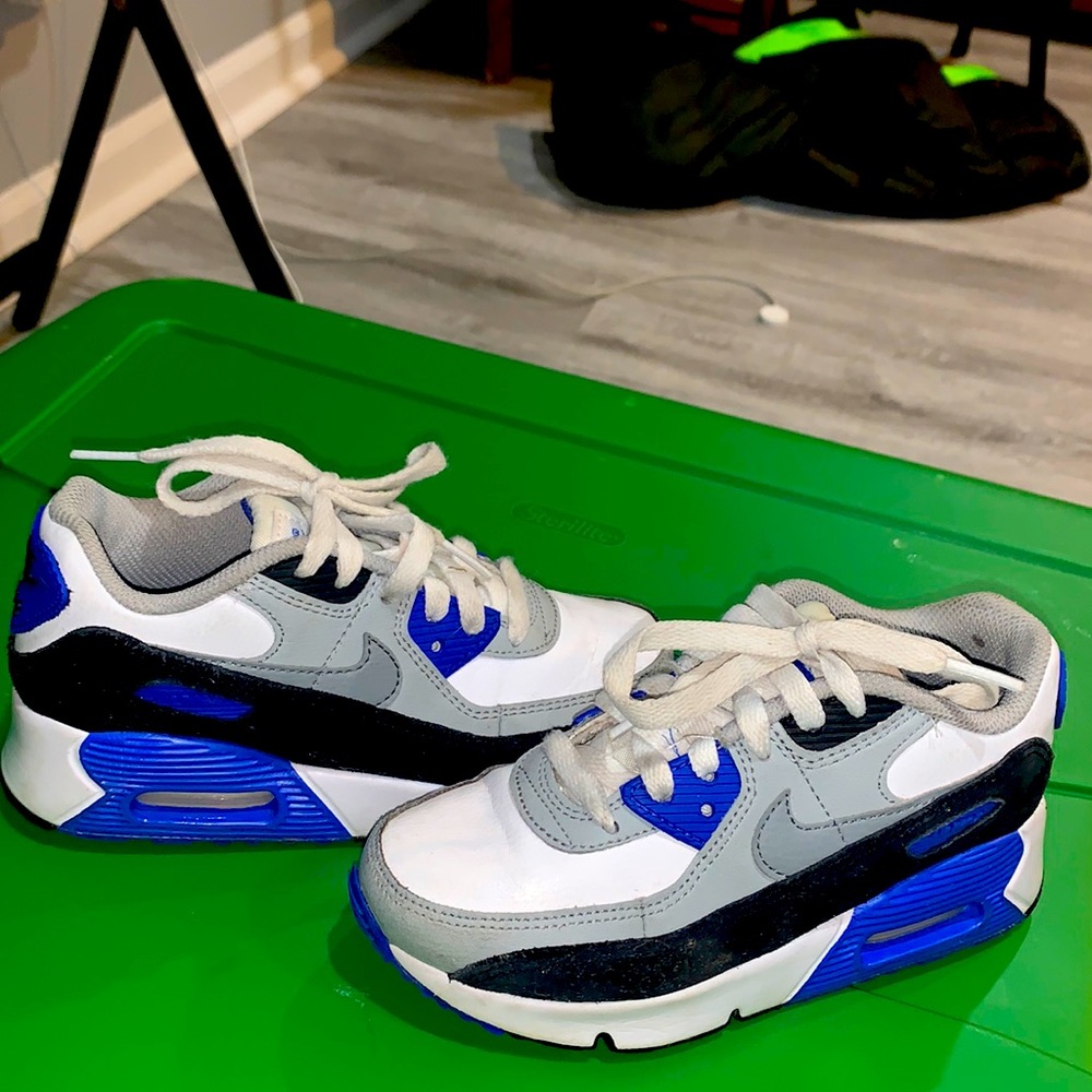 NIKE AIRMAX